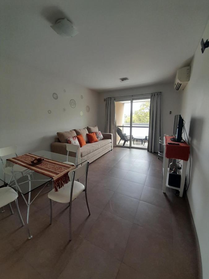 Departamento Centrico Plaza Alvarado Con Cochera Сальта Экстерьер фото