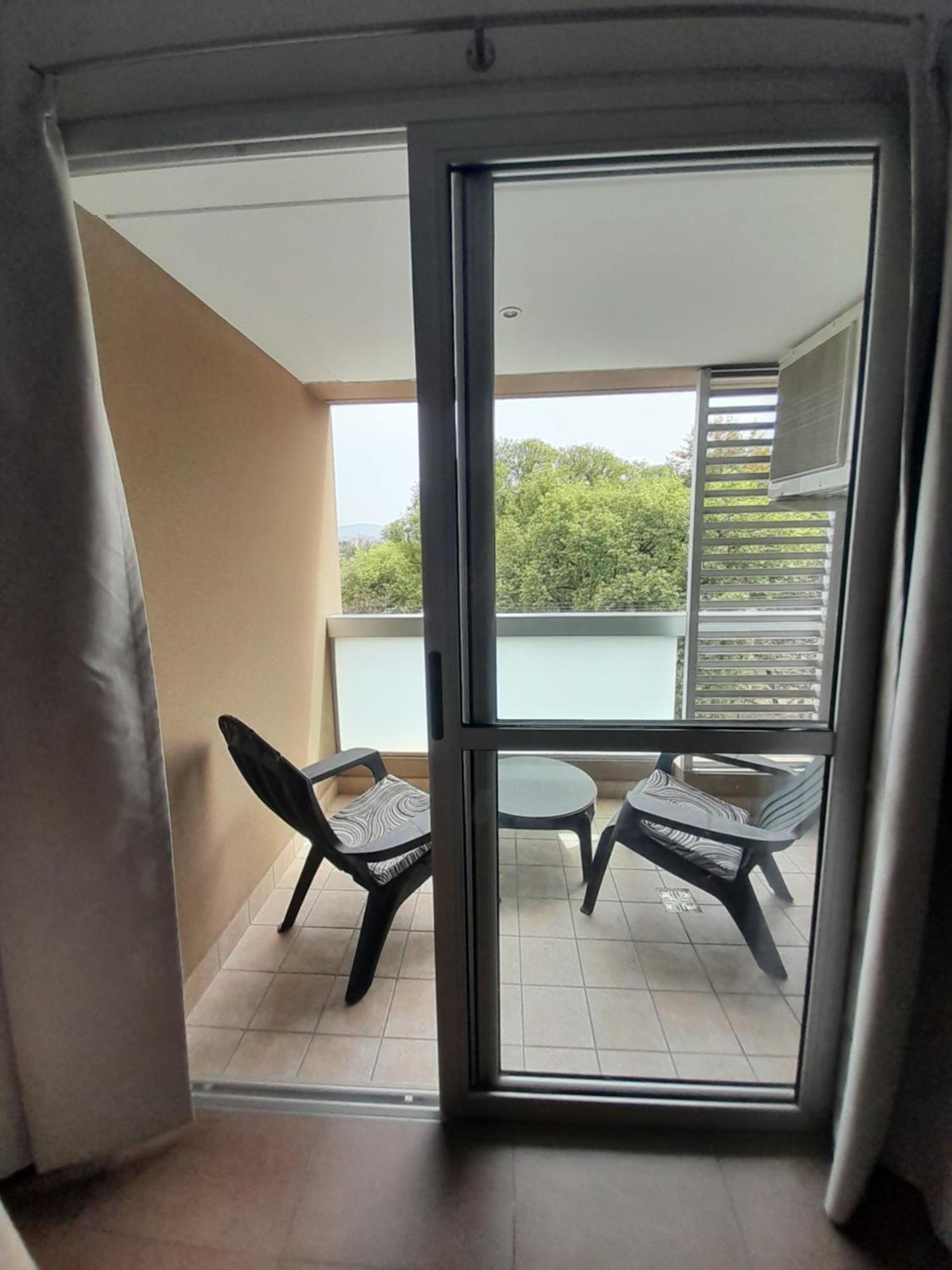 Departamento Centrico Plaza Alvarado Con Cochera Сальта Экстерьер фото